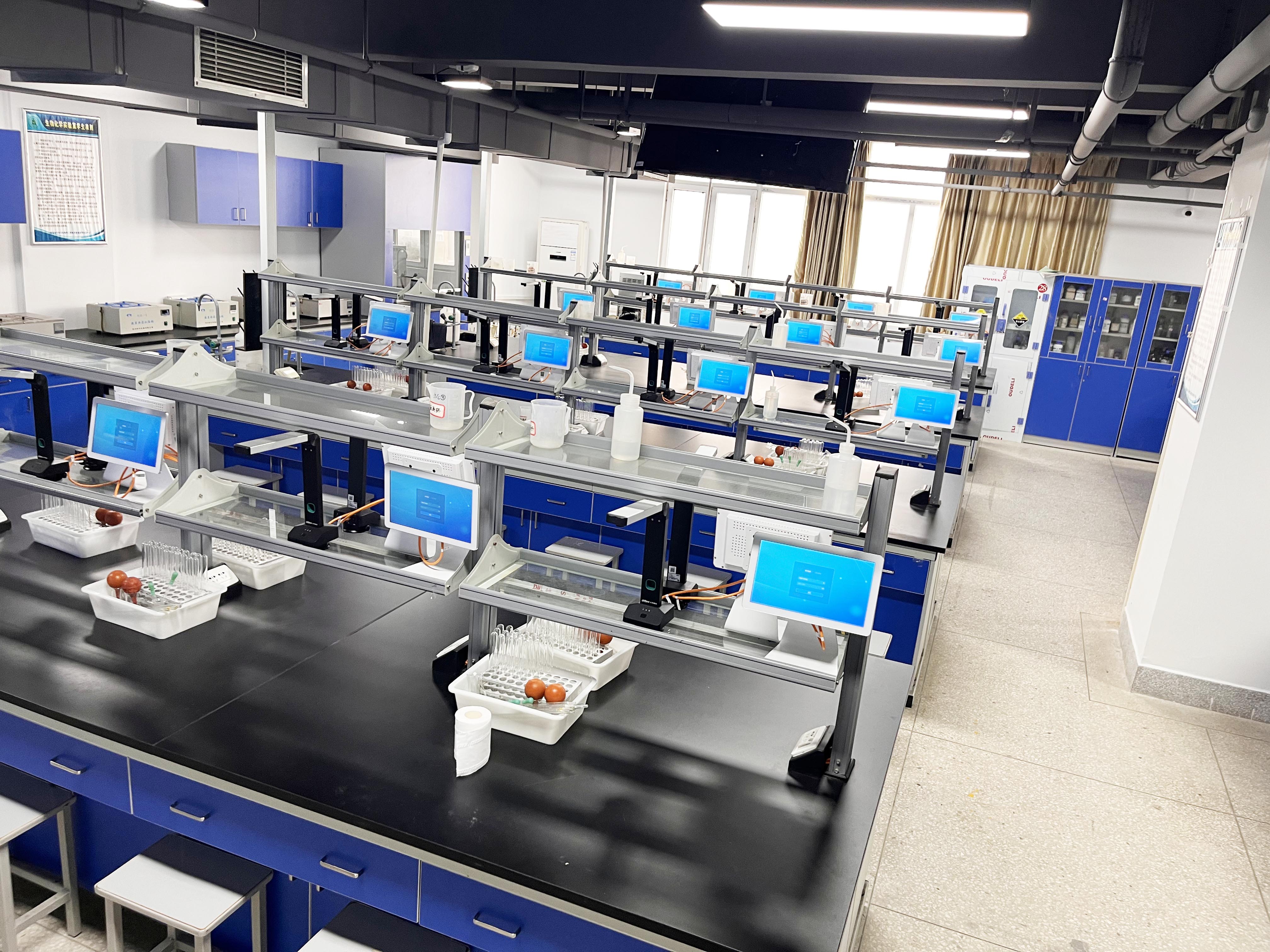 医疗实验室1.jpg